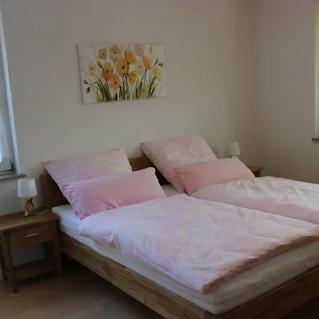 Schwalbennest 아파트