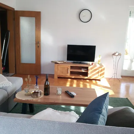 아파트 Schwalbennest *